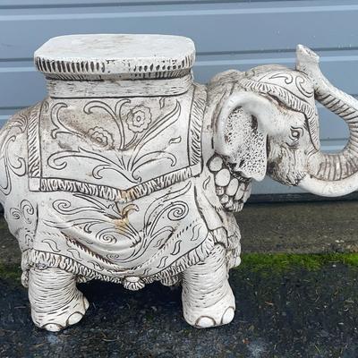 Elephant Plant Stand 