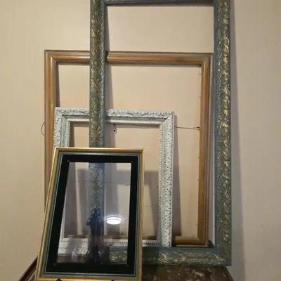 Collection of Vintage Frames 