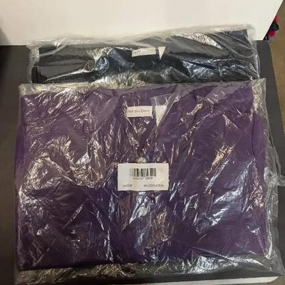 Women's Tops SZ 3X. NIB