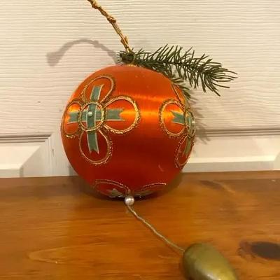 Large Pull String Musical Holiday Ornament 