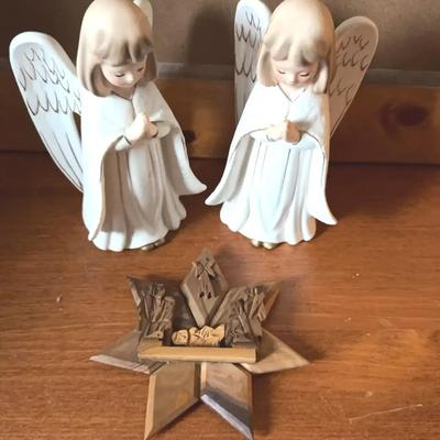 Norleans in Japan Angels & Wood Plaque w/Nativity 