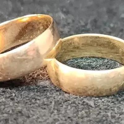 Pair of Classic Bands-Rings 