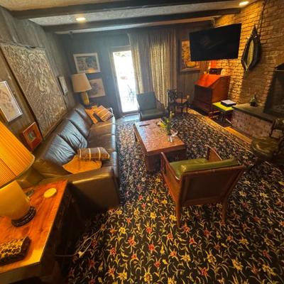 Sale Photo Thumbnail #127