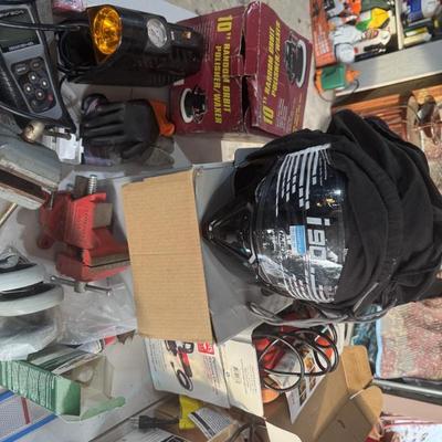 Sale Photo Thumbnail #557