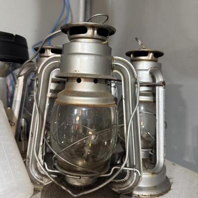 Sale Photo Thumbnail #254