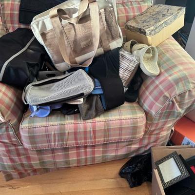 Sale Photo Thumbnail #370