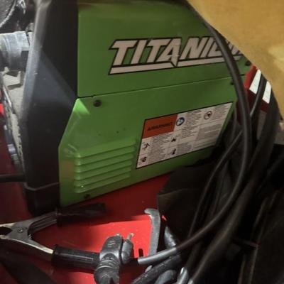 Sale Photo Thumbnail #554