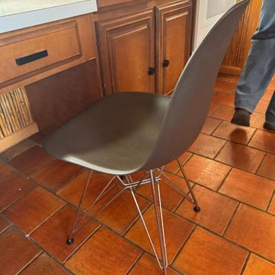 Sale Photo Thumbnail #211