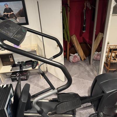 Sale Photo Thumbnail #379