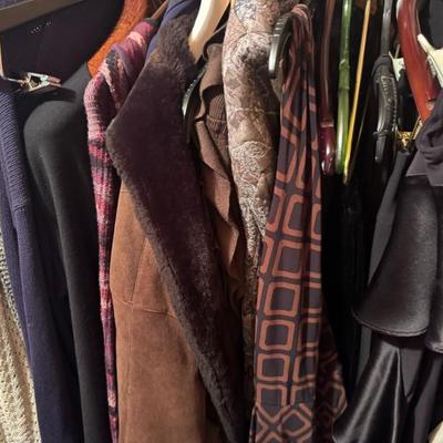 Sale Photo Thumbnail #400