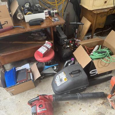 Sale Photo Thumbnail #562