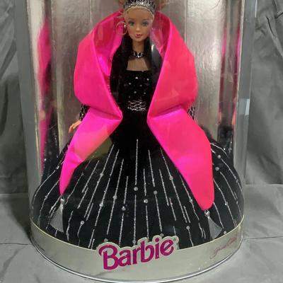 Happy Holidays Special Edition Barbie