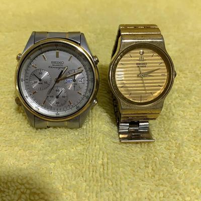2 Seiko Watches 