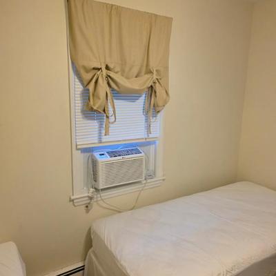 Sale Photo Thumbnail #117