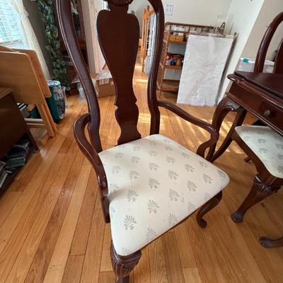 Sale Photo Thumbnail #7: American Drew Dining Set 
74.5"x44.5" table + (2) 18" leaves
Padded Cover
6 chairs included