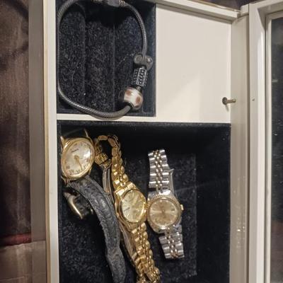 Sale Photo Thumbnail #194