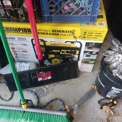 Sale Photo Thumbnail #20