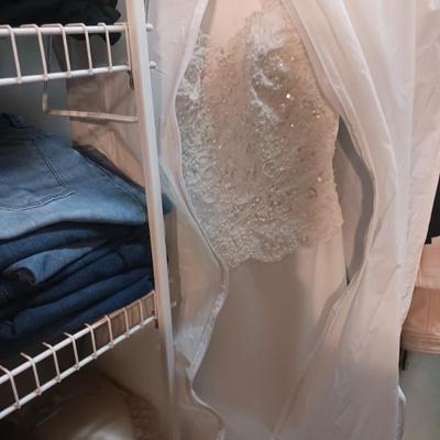 Sale Photo Thumbnail #191