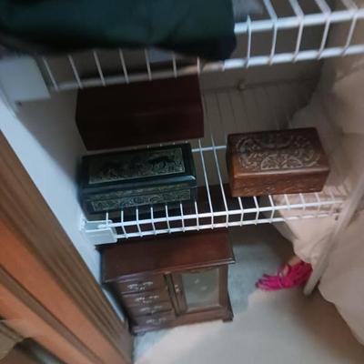 Sale Photo Thumbnail #193