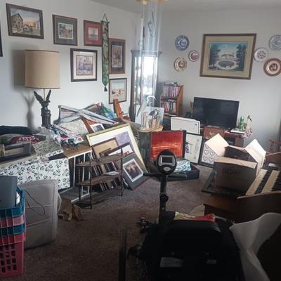 Estate sale photo