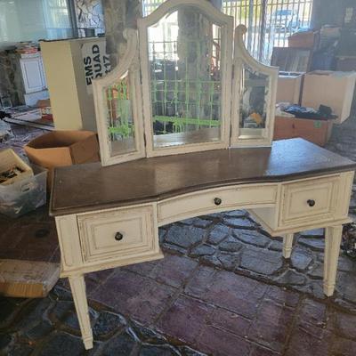 Sale Photo Thumbnail #342