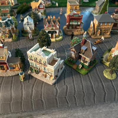 Sale Photo Thumbnail #142