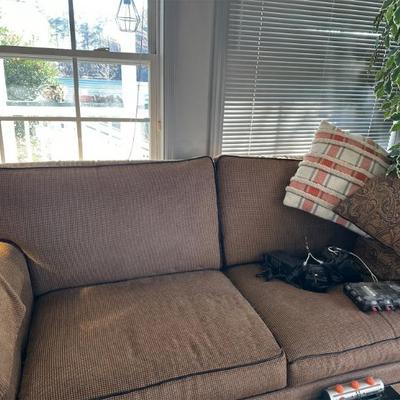 Sale Photo Thumbnail #271