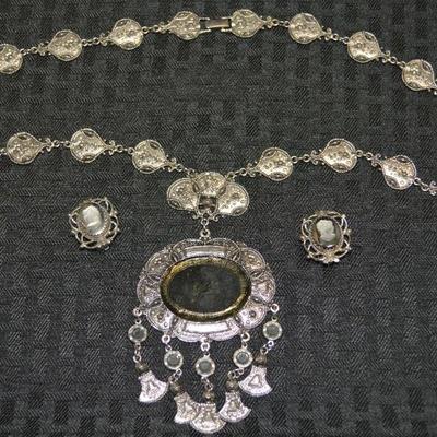 Sale Photo Thumbnail #338