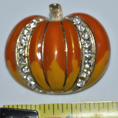 Sale Photo Thumbnail #397