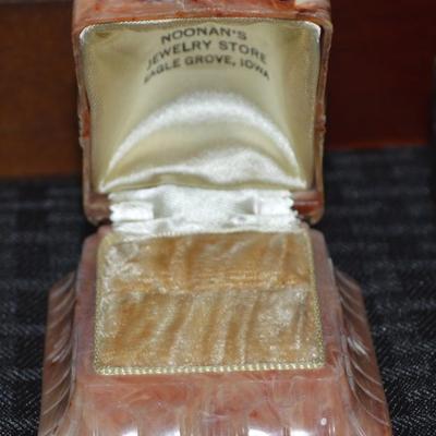 Sale Photo Thumbnail #546