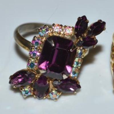 Sale Photo Thumbnail #528