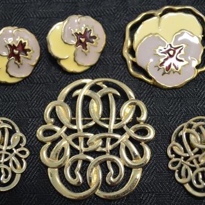 Sale Photo Thumbnail #330