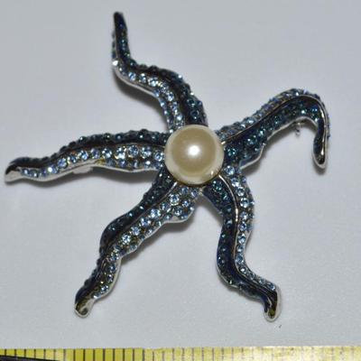 Sale Photo Thumbnail #369