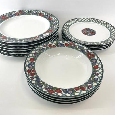 Sale Photo Thumbnail #90