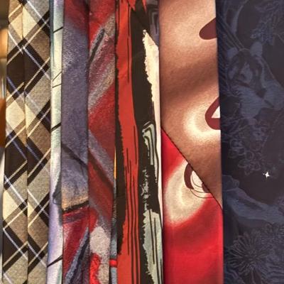 Sale Photo Thumbnail #36