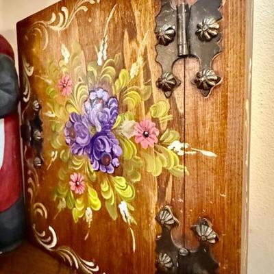 Sale Photo Thumbnail #160