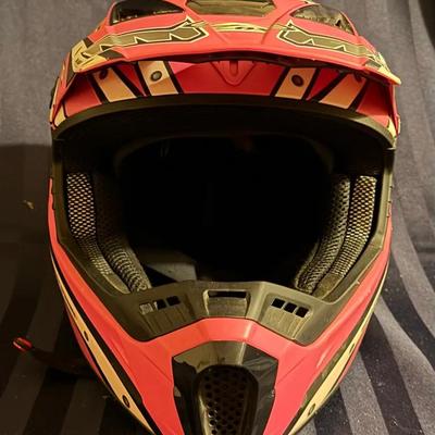 O’Neal Full-Face Motocross / Dirt Bike Helmet – Pink & Black Graphic Design (Adult, Size M)