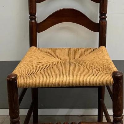 Antique Ladder Back Chair with Woven Rush Seat – Primitive Country Style 