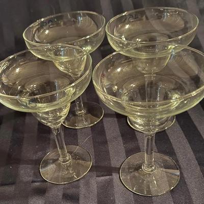 Set of 4 Vintage Clear Glass Champagne Coupe Glasses – Classic Shallow Bowl Stemware