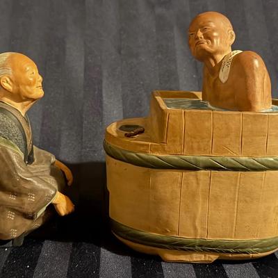 Vintage Japanese Genre Figurines – Bathhouse Scene (2-Piece Set)