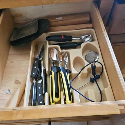 Sale Photo Thumbnail #118