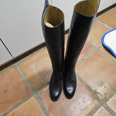 Sale Photo Thumbnail #377