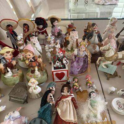 Sale Photo Thumbnail #64