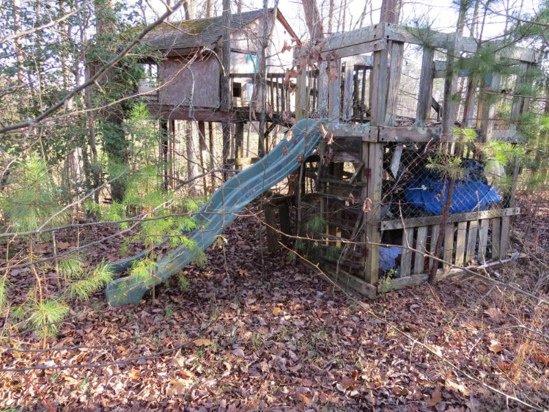 Sale Photo Thumbnail #177