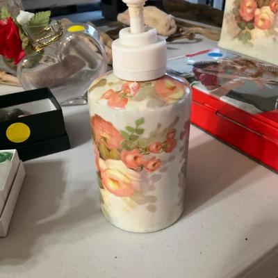 Sale Photo Thumbnail #158