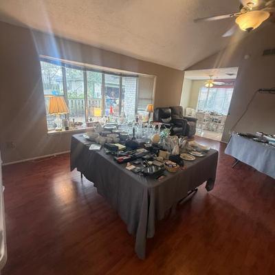 Sale Photo Thumbnail #122