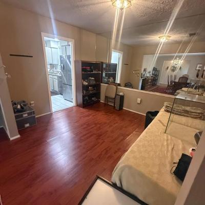 Sale Photo Thumbnail #360