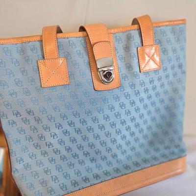 Sale Photo Thumbnail #77