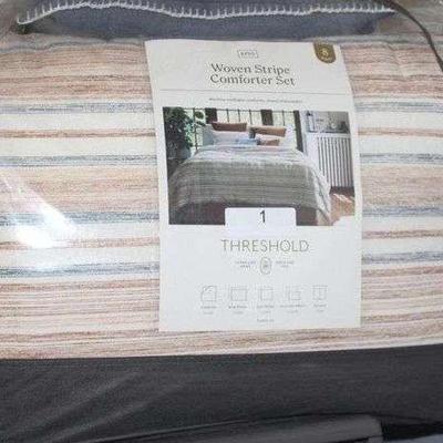 Sale Photo Thumbnail #17