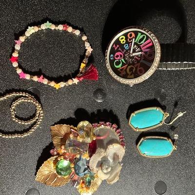 Sale Photo Thumbnail #410